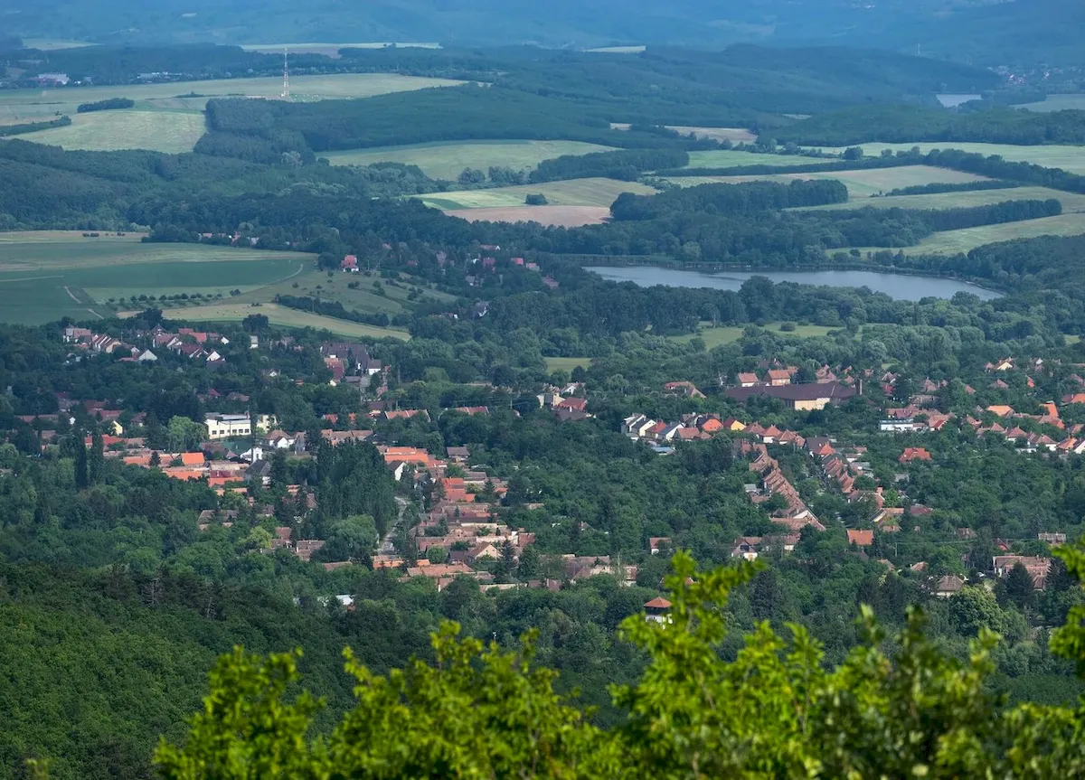 Závoz-nyereg a Börzsönyben